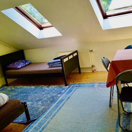 U6 Schoepfwerk Hostel 11 Відень Екстер'єр фото